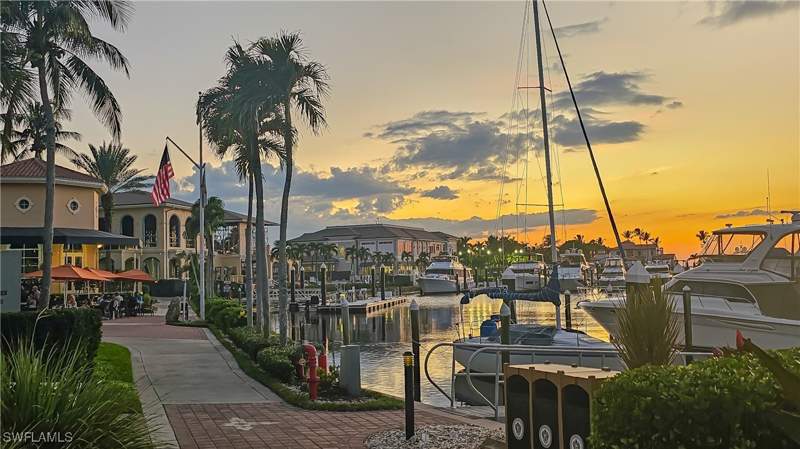 3 bedroom SingleFamilyResidence at 14805 Crooked Pond Ct, Crooked Pond, Fort Myers — photo 5