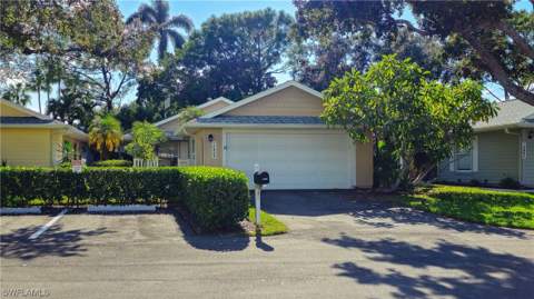 14805 Crooked Pond Ct, Fort Myers FL - photo 6 of 50