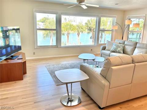 3284 Twin Lakes Ln, Sanibel FL - photo 21 of 48