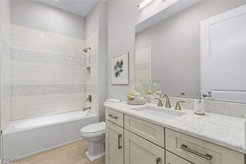 11591 Venetian Lagoon Dr, Fort Myers FL - photo 21 of 36