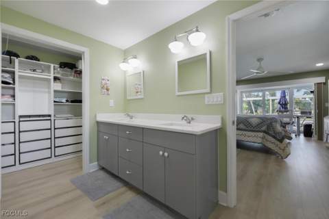1264 Par View Dr, Sanibel FL - photo 9 of 50