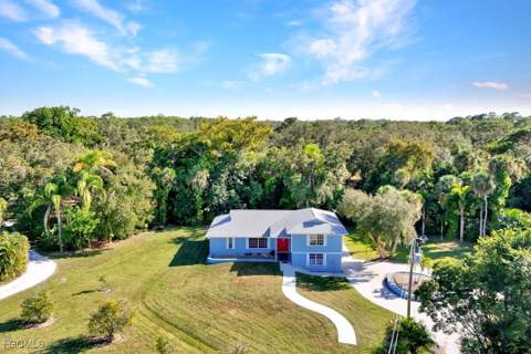 14630 Smokey Hollow Ln, North Fort Myers FL - photo 9 of 49