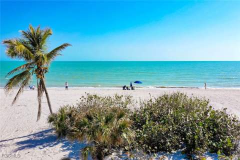 2721 W Gulf Dr 212, Sanibel FL - photo 24 of 25