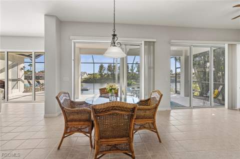 5307 SW 25th Pl, Cape Coral FL - photo 18 of 47