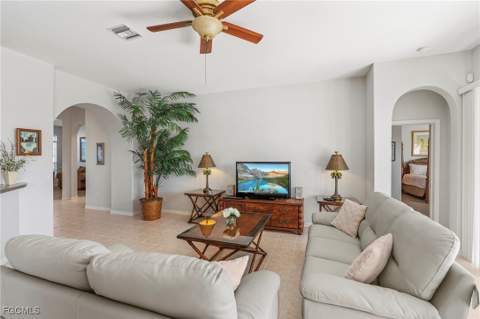 5307 SW 25th Pl, Cape Coral FL - photo 9 of 47
