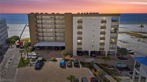 2532 Estero Blvd 102, Fort Myers Beach FL - photo 18 of 46