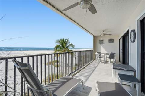 2532 Estero Blvd 102, Fort Myers Beach FL - photo 19 of 46