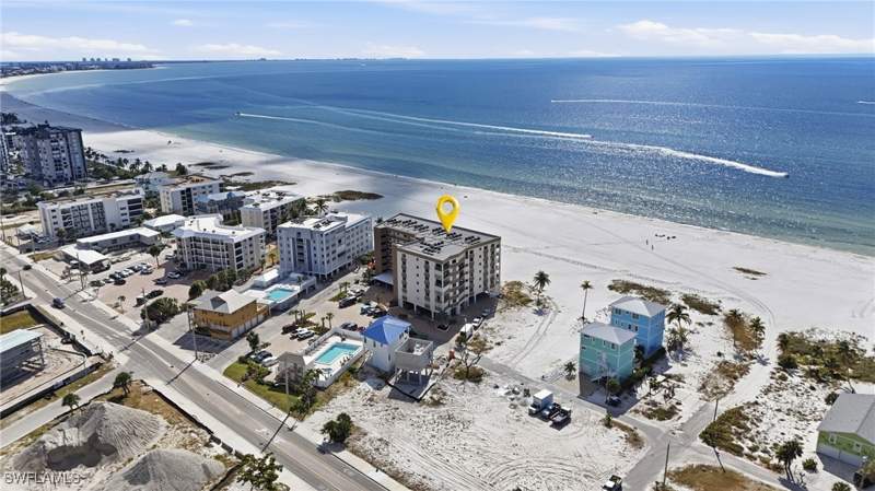 2 bedroom Condominium at 2532 Estero Blvd 102, Pelican Watch, Fort Myers Beach — photo 2