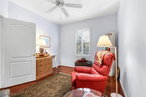 5733 Cove Cir, Naples FL - photo 20 of 32