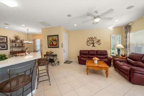 10616 Vicenza Ct, Fort Myers FL - photo 11 of 45