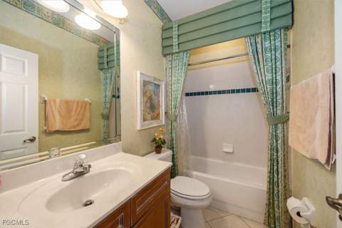 10616 Vicenza Ct, Fort Myers FL - photo 21 of 45