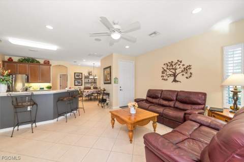 10616 Vicenza Ct, Fort Myers FL - photo 8 of 45