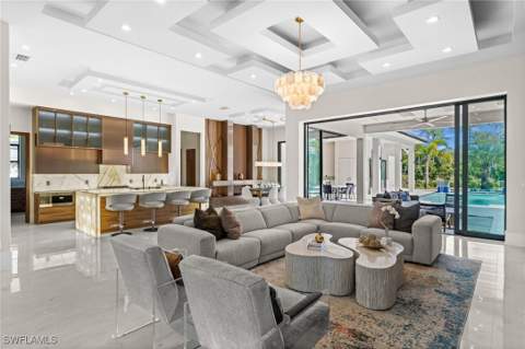 2272 Oakes Blvd, Naples FL - photo 10 of 49