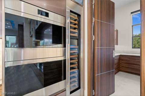 2272 Oakes Blvd, Naples FL - photo 14 of 49