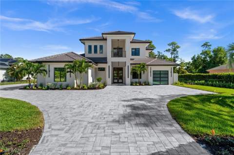 2272 Oakes Blvd, Naples FL - photo 7 of 49