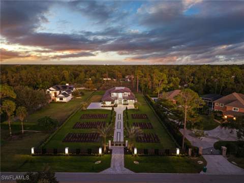 2272 Oakes Blvd, Naples FL - photo 8 of 49