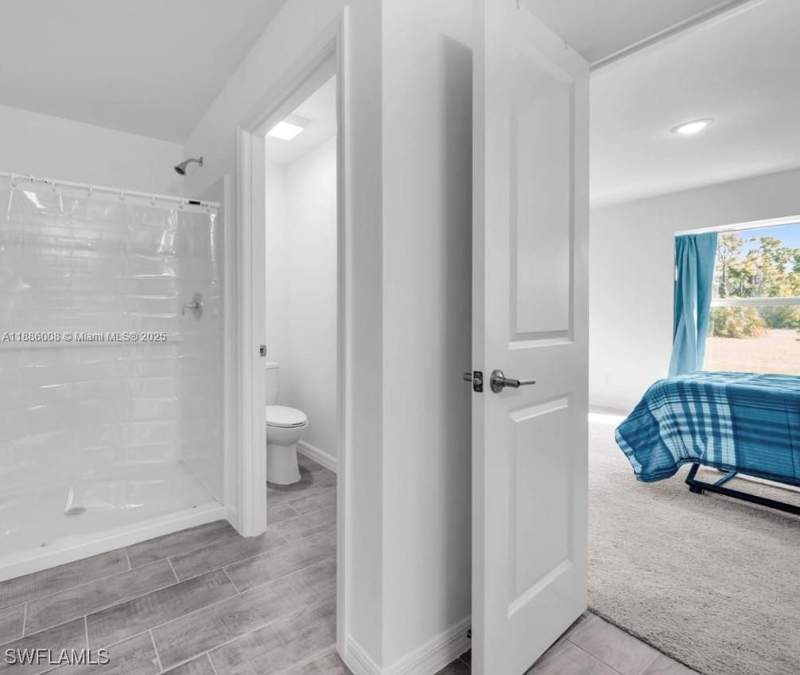 3 bedroom SingleFamilyResidence at 4217 NE 23rd Pl, Cape Coral, Cape Coral — photo 3