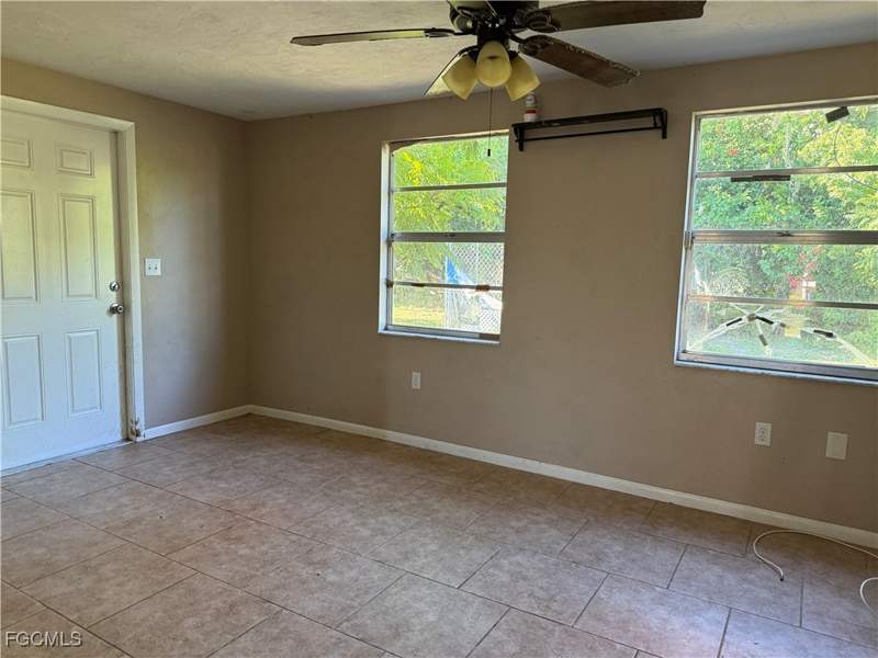 3 bedroom SingleFamilyResidence at 326 Morgan Cir N, Lehigh Acres, Lehigh Acres — photo 5