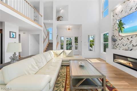 241 Violet Dr, Sanibel FL - photo 16 of 50