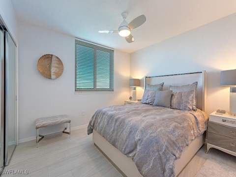 7515 Pelican Bay Blvd 9C, Naples FL - photo 18 of 47