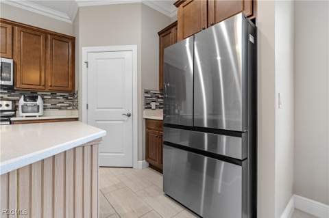 11546 Onyx Cir, Fort Myers FL - photo 16 of 49
