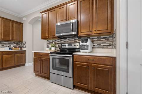 11546 Onyx Cir, Fort Myers FL - photo 18 of 49