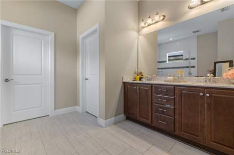 11546 Onyx Cir, Fort Myers FL - photo 23 of 49