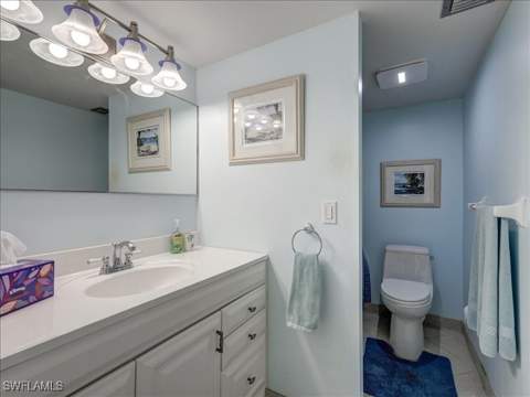 3200 Gulf Shore Blvd N 204, Naples FL - photo 21 of 29