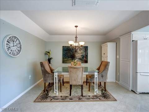 3200 Gulf Shore Blvd N 204, Naples FL - photo 8 of 29