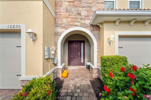 10820 Alvara Way, Bonita Springs FL - photo 7 of 40