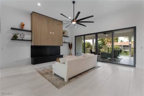 18190 Pioneer Rd, Fort Myers FL - photo 16 of 49