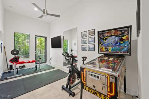 5324 Mayfair Ct, Cape Coral FL - photo 14 of 49