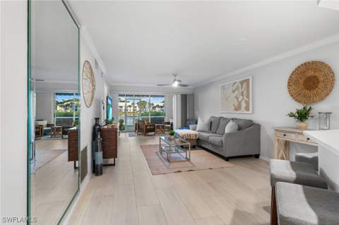 816 Gulf Pavilion Dr 102, Naples FL - photo 6 of 39