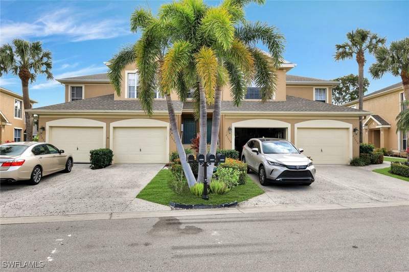 2 bedroom Condominium at 23054 Lone Oak Dr 102, Marsh Landing, Estero — photo 3