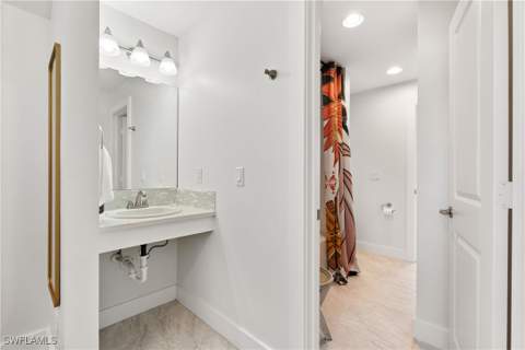 3060 Woodside Ave, Naples FL - photo 22 of 36