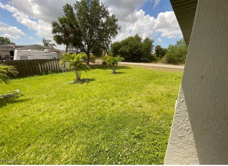 4 bedroom SingleFamilyResidence at 2619 66th St W, Lehigh Acres, Lehigh Acres — photo 2