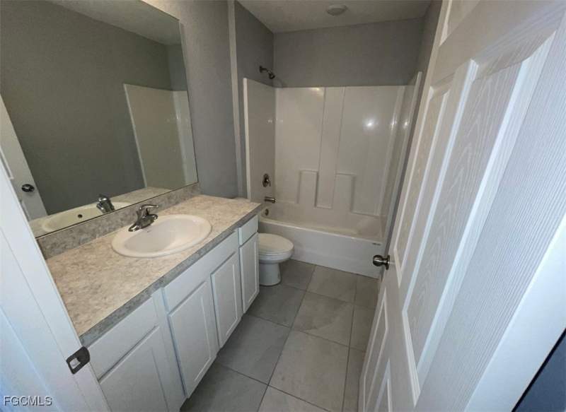 4 bedroom SingleFamilyResidence at 2619 66th St W, Lehigh Acres, Lehigh Acres — photo 4
