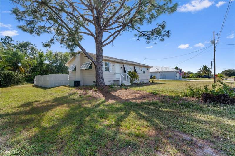 3 bedroom SingleFamilyResidence at 3503 22nd St SW, Lehigh Acres, Lehigh Acres — photo 2