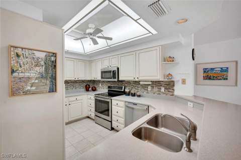 26881 Wedgewood Dr 102, Bonita Springs FL - photo 11 of 28