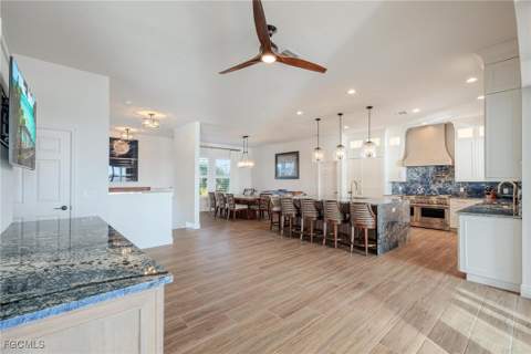 3807 San Carlos Dr, St James City FL - photo 15 of 50