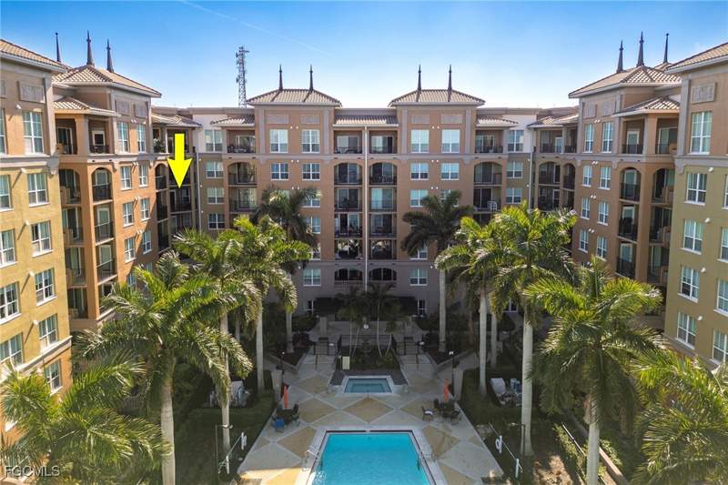 2 bedroom Condominium at 2825 Palm Beach Blvd 513, Alta Mar, Fort Myers — photo 2