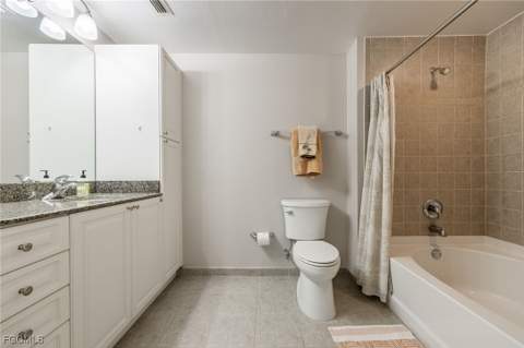 2825 Palm Beach Blvd 513, Fort Myers FL - photo 20 of 50