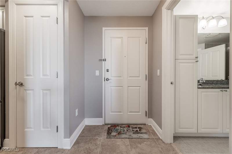 2 bedroom Condominium at 2825 Palm Beach Blvd 513, Alta Mar, Fort Myers — photo 5