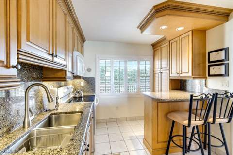 200 Periwinkle Way 214, Sanibel FL - photo 13 of 38