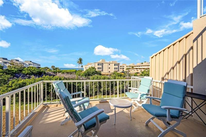 3 bedroom Condominium at 200 Periwinkle Way 214, Lighthouse Point Condo, Sanibel — photo 3