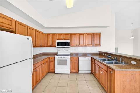 11865 Bayport Ln 1201, Fort Myers FL - photo 11 of 50