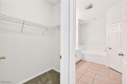11865 Bayport Ln 1201, Fort Myers FL - photo 21 of 50