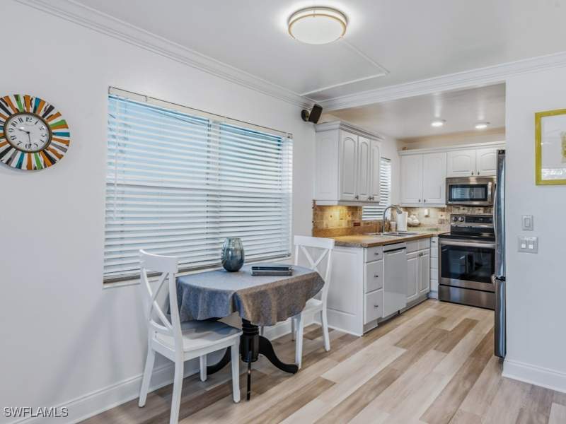 2 bedroom Condominium at 1146 Bald Eagle Dr D8, Model Village, Marco Island — photo 5