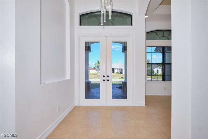 3 bedroom SingleFamilyResidence at 1906 SW 30th Ter, Cape Coral, Cape Coral — photo 3