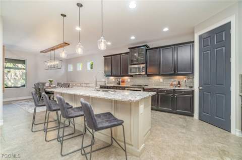 3040 Scarlet Oak Pl, North Fort Myers FL - photo 6 of 46